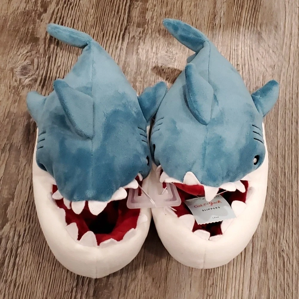Cat & Jack Shark Slippers Size 13/1